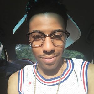 Meet your Posher, Delante